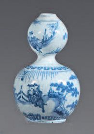 null Vase double gourde en faïence de Delft de la fin du XVIIedébut du XVIIIe siècle....