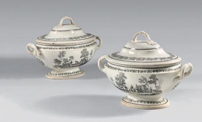null Pair of fine Creil earthenware terrines from the first half of the 19th century....