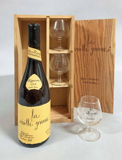 null 1 bouteille LA VIEILLE PRUNE 
L. Roque 
(caisse avec 3 verres)