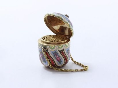 null 750 and 585 thousandths gold vinaigrette stylizing a pot dressed in polychrome...