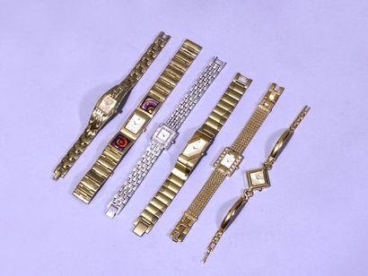 null Lot en métal doré et argenté, composé de 6 montres bracelets de dame, certaines...