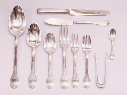 null Set of silver cutlery. By Tétard Frères Paris, 20th century. Single dish model...