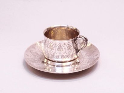 null Tasse et sa sous-tasse en argent et vermeil. Par Froment-Meurice, Paris, fin...