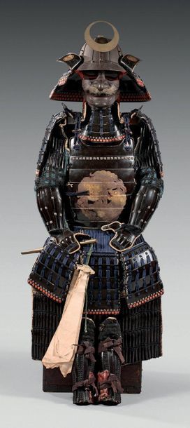 null YOKOHAGI-GOMAI-DÔ type armour. 12-slat patinated iron helmet, signed MYOCHIN...