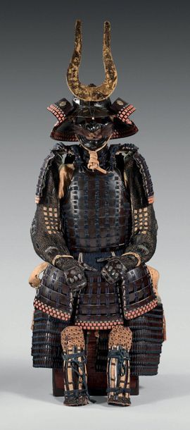 null MOGAMI-NIMAI-DÔ type armour Helmet in black lacquered iron with eight slats,...