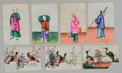 CHINE Lot de 17 peintures sur papier (format carte à jouer) à motifs de personnages,...