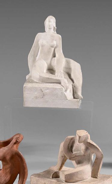 Jan et Joël MARTEL (1896-1966) Naked woman sitting, 1954
Plaster. Unsigned, dated...