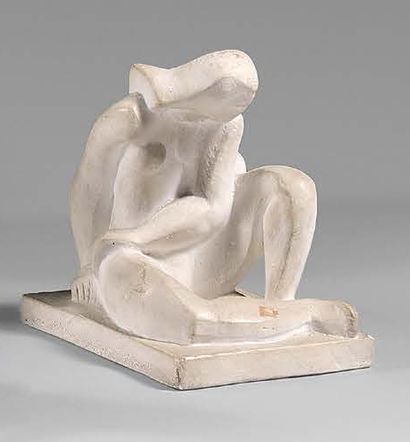 Jan et Joël MARTEL (1896-1966) Femme nue assise
Plâtre. Non signé, n° 89 à l'encre...