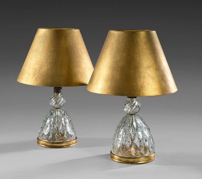 MURANO (attribué à) 
Pair of truncated-cone barrel lamps in transparent white glass...