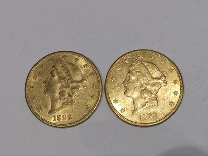 
2 pièces de 20 dollars or datées 1892 et...