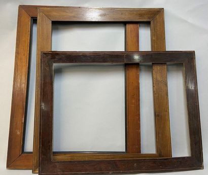 null Three "pitchpin" frames, 19th century
69,5 x 48 x 6,5 cm
55 x 71 x 7,5 cm
52...