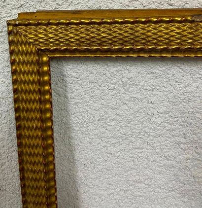 null Baguette guillochée dorée, XIXème

53 x 116 x 5 cm 

(Vendu en l'état)