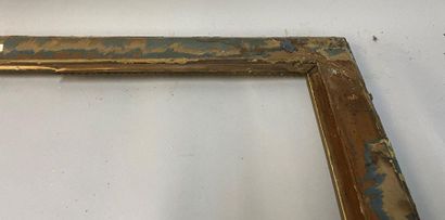 null A Louis XVI style baguette, gilt and rechampi

72.5 x 59.5 x 7 cm 

(accidents,...