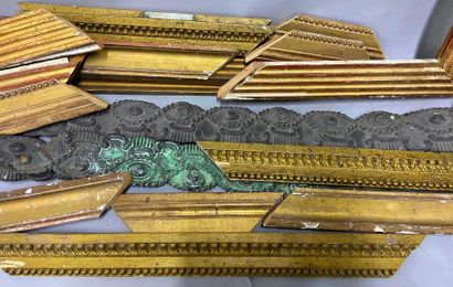 null Large batch of rods and fragments of rods and pressed sheet metal

(sold as...