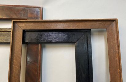 null Three wood and veneer frames, circa 1940

43.5 x 54 x 8 cm 

41 x 49 x 8 cm...