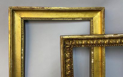 null Two frames, 19th century

30 x 40 x 5 cm 

34 x 30.5 x 5 cm 

(Sold as is)