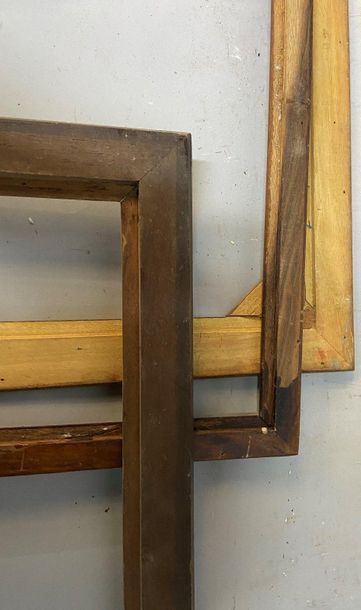 null Set of 3 frames and sticks in wood and various veneers, 19th and 20th century

A...