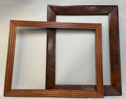 null Two natural oak and veneer frames, circa 1900

57.5 x 77 x 6 cm

53 x 69.5 x...