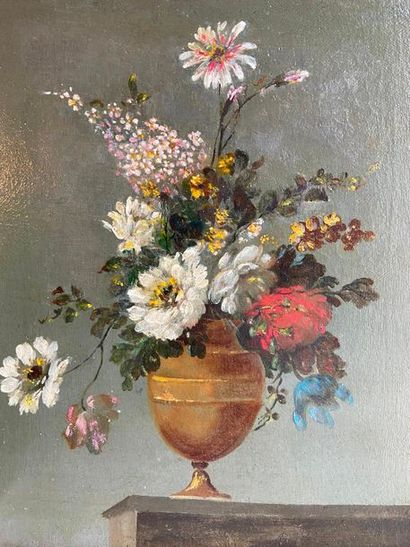 null Ecole du XIXème siècle, 

Nature morte au bouquet de fleurs

Huile sur toile

32...