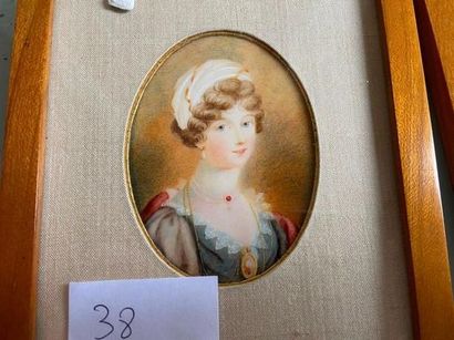 null Deux miniatures représentant un portrait d'homme et femme

7 x 5 cm 

Encadré

(vendu...