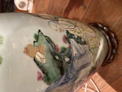 null 
CHINA. Porcelain vase polychrome decoration of a wise man sitting surrounded...