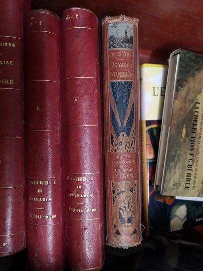 null 
Batch of paperbacks, 19th and 10th century

College Louis Le Grand, art books,...