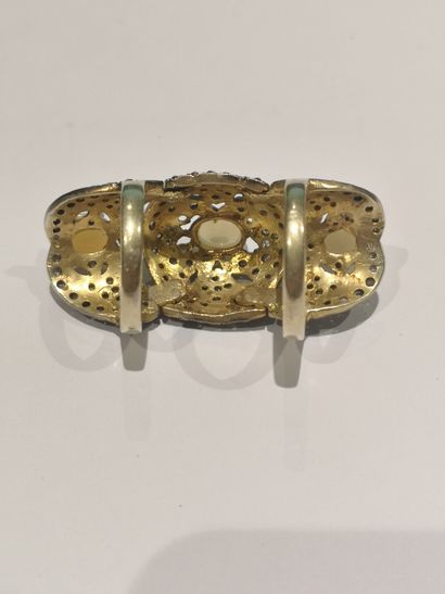 null Bague articulée en vermeil 800 millièmes habillée de roses diamantées, rehaussée...