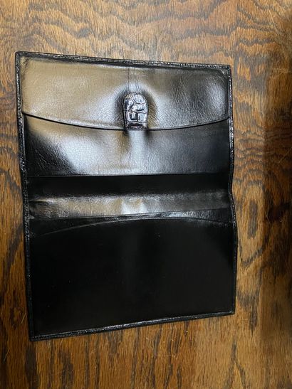 null Leather goods set comprising a black bag and a monogrammed leather case JB....