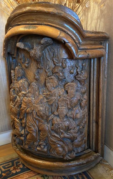 null Pair of carved and moulded oak pulpit elements depicting a religious scene 

Around...
