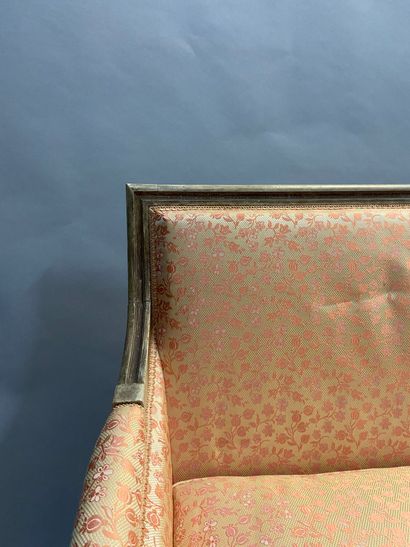 null Paire de marquises style Louis XVI, garniture couleur saumon

84 x 90 x 53 cm...
