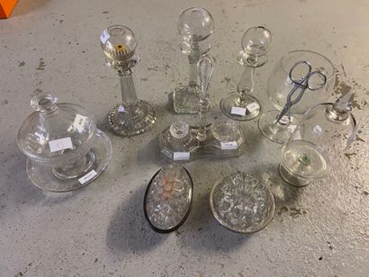 null Set of glassware including candleholders, flowerpicks, vases and miscellaneous.

H...
