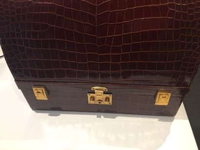 null HERMÈS Paris, 24 Faubourg Saint Honoré_x000D

Briefcase bag, 30 cm, in cognac...