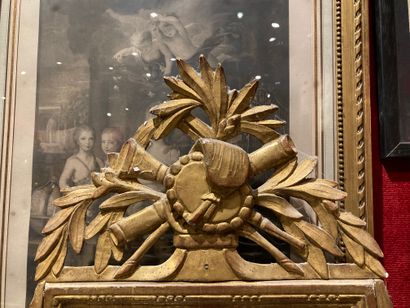 null 
Louis XVI mirror with pediment

91 x 43

Chips, small lacks

Lot sold as i...