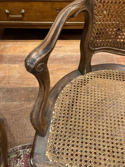 null 
Pair of cane armchairs

Rhone Valley, Louis XV period

H : 92 - W : 60- D :...