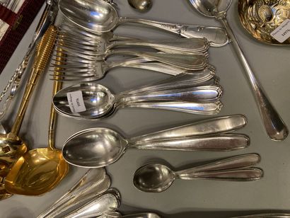 null Strong batch of silver and gold metal, part of housewife, butter dish, sugar...
