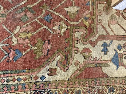 null 
Persian carpet, central medallion, cream background

approx. 375 x 320 cm

wear...