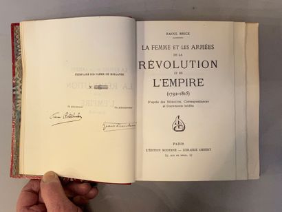 null BRICE (Raoul). La Femme et les armées de la Révolution et de l’Empire (1792-1815)....