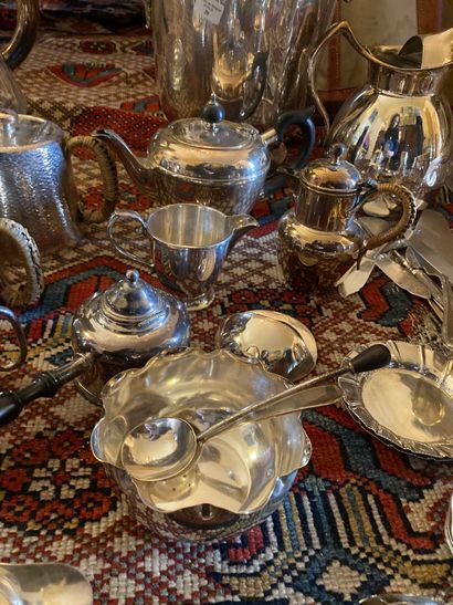 null Silver plated metal handle tea and coffee service (English), orangeade pot,...