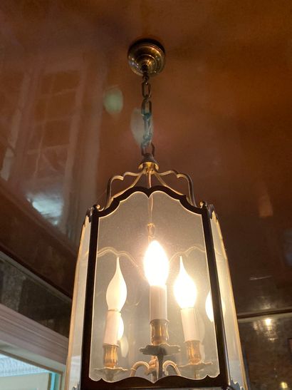 null Lanterne à pans coupés de style Louis XV, bouquet de 3 lumières

H (sans la...