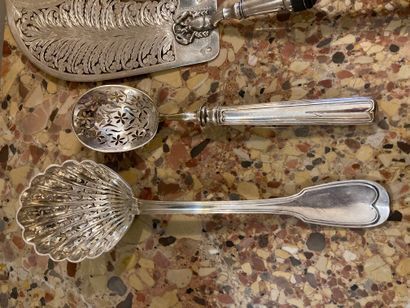 null 
SET OF SILVER and silver-plated cutlery




FRANCE, XXTH CENTURY




Various...