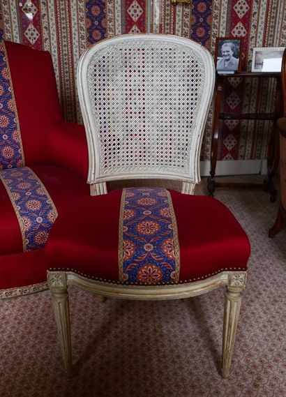 null LOUIS STYLE CHAIR XVI

XXTH CENTURY

In moulded, carved and white lacquered...