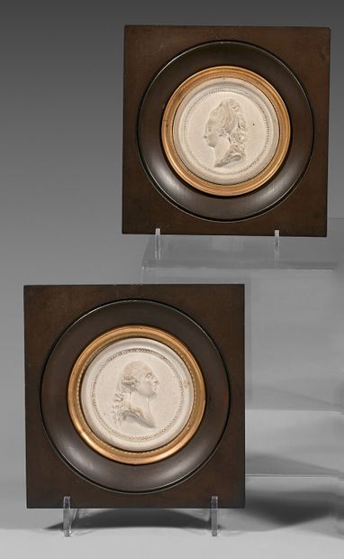 Pair of 18th century porcelain medallions,...
