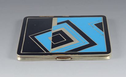 TRAVAIL FRANÇAIS 1930 Étui à cigarettes en métal à décor géométrique laqué noir,...