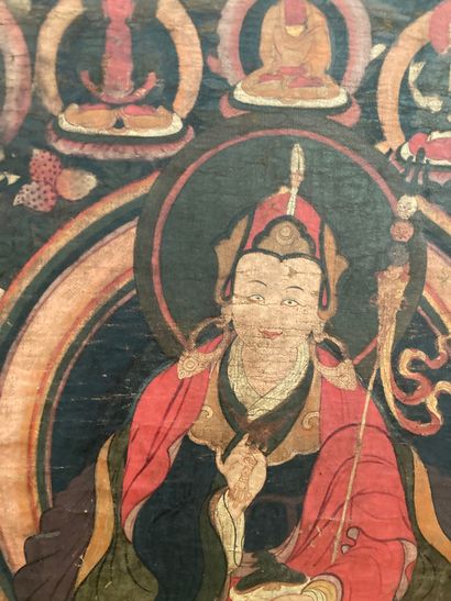 null Tanka du Tibet

56 x 38 cm à vue

usures, vitre du cadre amovible

Lot vendu...