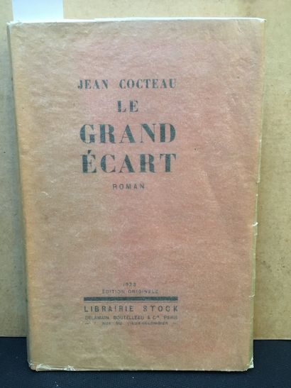 COCTEAU (Jean). Le Grand Écart. Roman. Paris, Librairie Stock, 1923. Grand in- 12...
