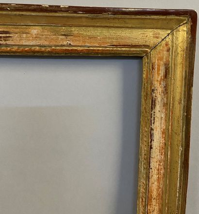 null Baguette en bois mouluré et anciennement doré

Epoque Louis XVI

43 x 54 x 5,5...