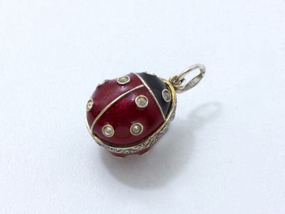null Egg miniature pendant silver 84 zolotniks (875 thousandths) in the shape of...