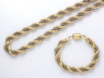 null Demi-parure 2 ors 750 millièmes, composée d’un collier et d’un bracelet, maille...