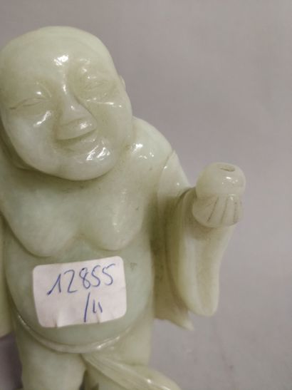 null Statuette of a monk in celadon green hard stone

Height 14 cm

lot sold as ...