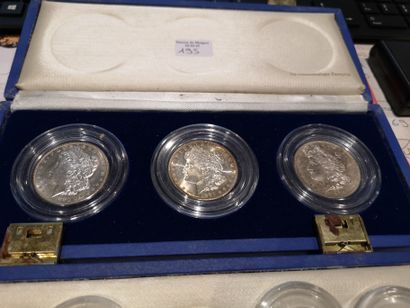 null Lot of coins including : 6 silver 1 dollars coins (in 2 cases). 9 commemorative...